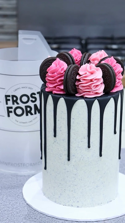 Frost form Start to finish 💃 Order worldwide 🌍 Link in bio 💕 Video, cake  decorating