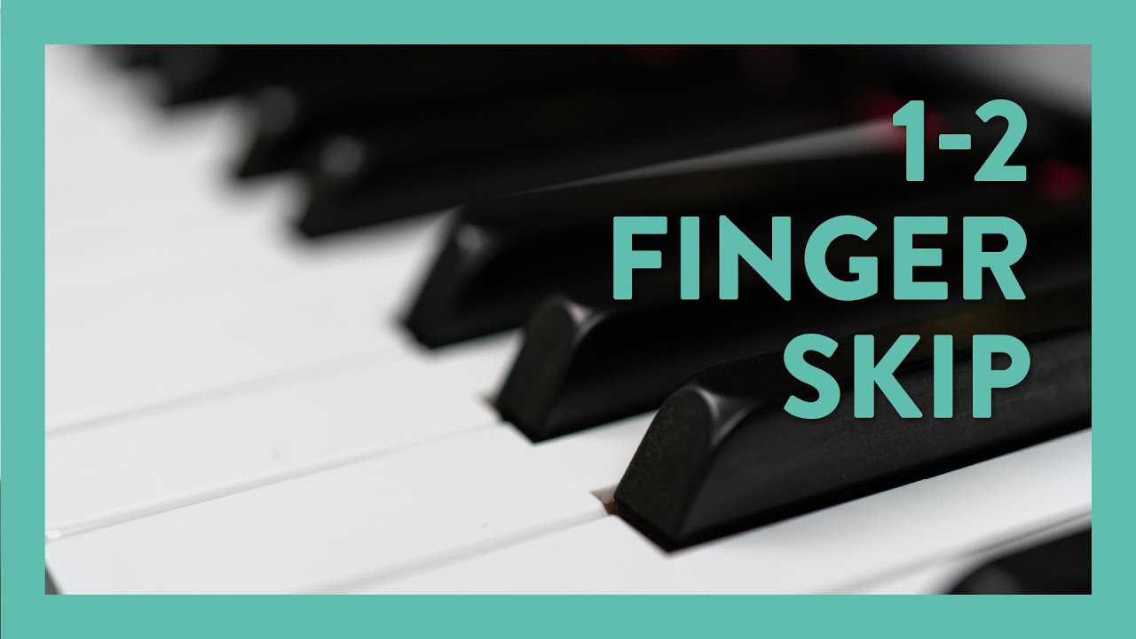 Can I Look At My Hands When Playing Piano? - Hoffman Academy Blog