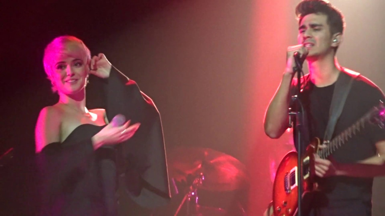 Alba Reche y Christian Rodes - ares (Quimera Tour Elche 21/12/2019)