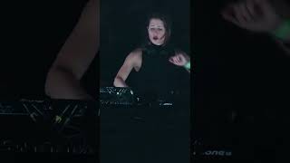 Charlotte De Witte - O Movimento #rave #techno #charlottedewitte #electronicmusic