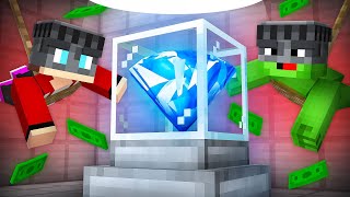 Mikey and JJ Stole The BIGGEST DIAMOND as Criminals in Minecraft - Maizen