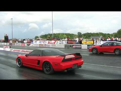 Red Acura NSX vs Red Talon