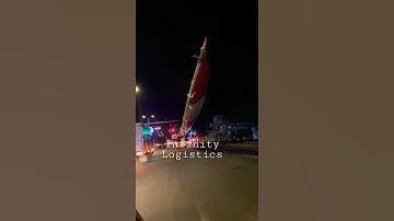 Vận chuyển cánh quạt điện gió siêu to khủng lồ