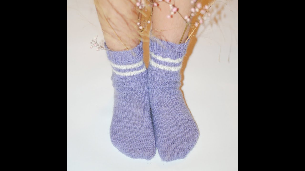 VIDEO 1 - Calcetines sin talón para niños tejidos a dos agujas -  Los materiales