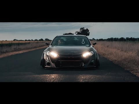 Aaden's Static 86 | 4K