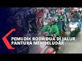 Pemudik Terobos Pos Penyekatan, Polisi Kewalahan Tangani Gerombolan Motor yang Membeludak!