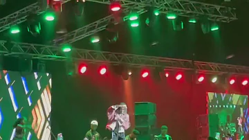 Vibration - Fireboy DML Performs Live & It’s 🔥