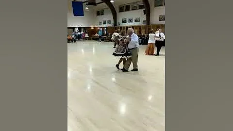 MaryAnn Callahan Cueing OVERALLS FALL FLING SQUARE...