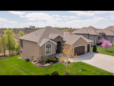 9917 Warwick St, Lenexa, KS home video tour
