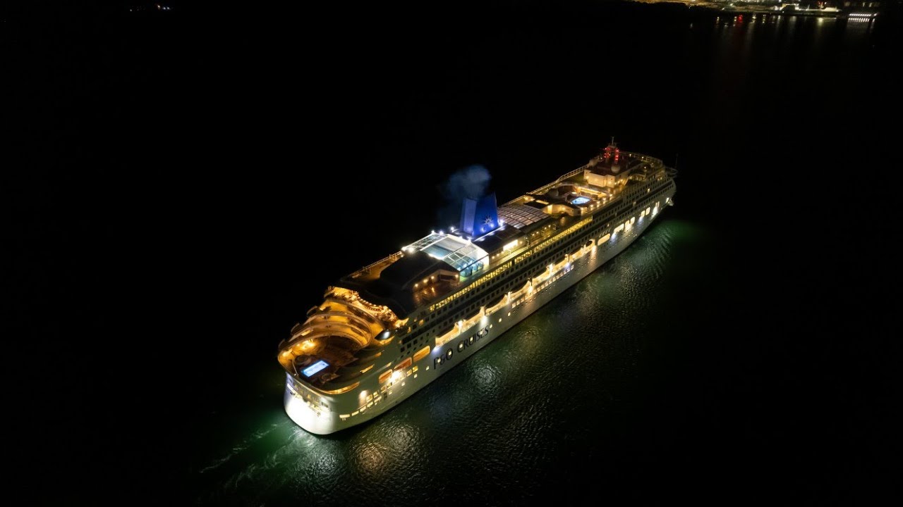 P&O Cruises Aurora Southampton arrival 9th September 2026 drone footage