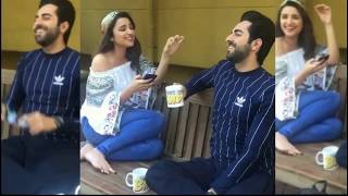 PARINEETI CHOPRA & AYUSHMANN KHURRANA LIVE SINGING SONG AJJ JANE KI JIDD NA KARO ||BOLLYWOOD