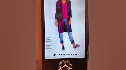 RFID Digital Signage at Apparel Shop by NoviSign