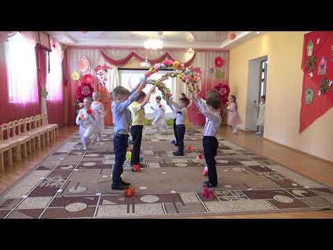 "8 марта" танец-вход на утренник (7 гр.)