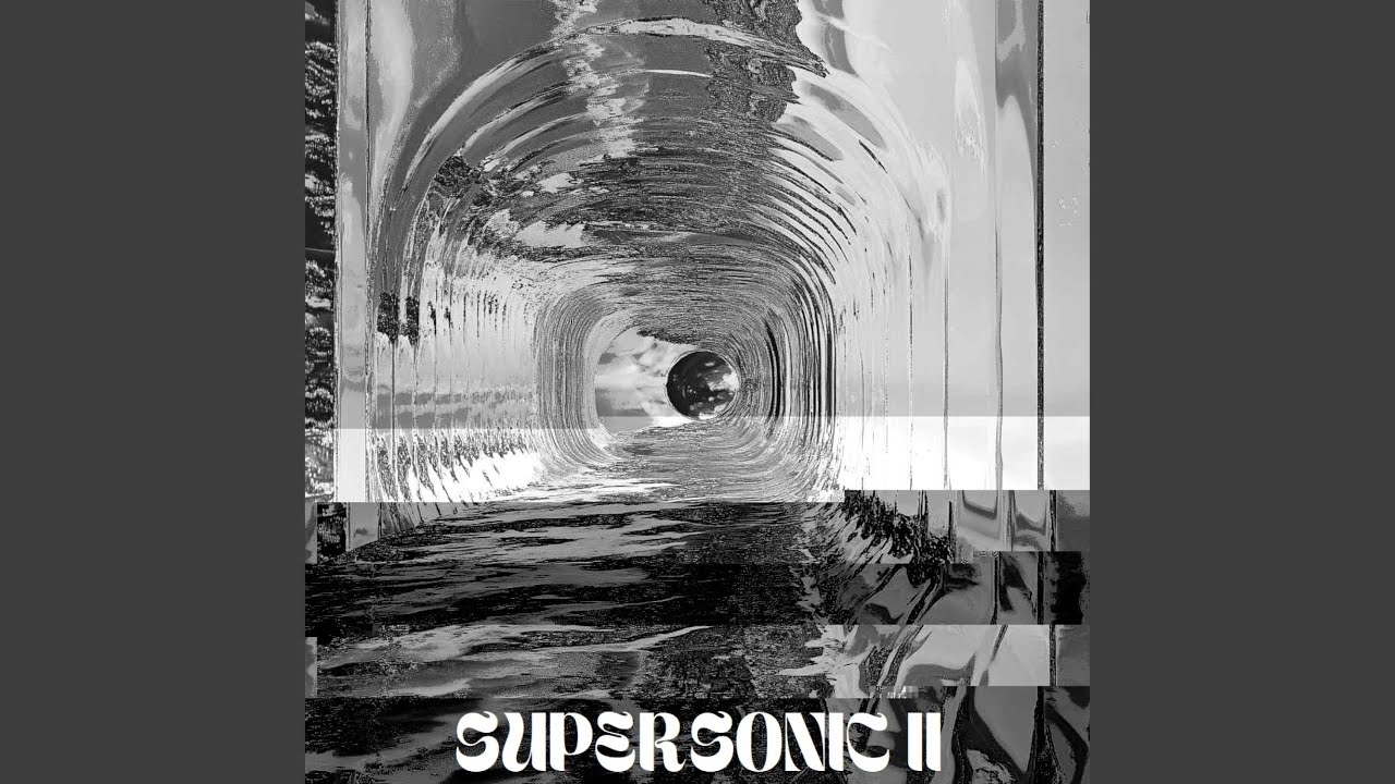 SUPERSONIC II auf YouTube ansehen SUPERSONIC II auf YouTube ansehen