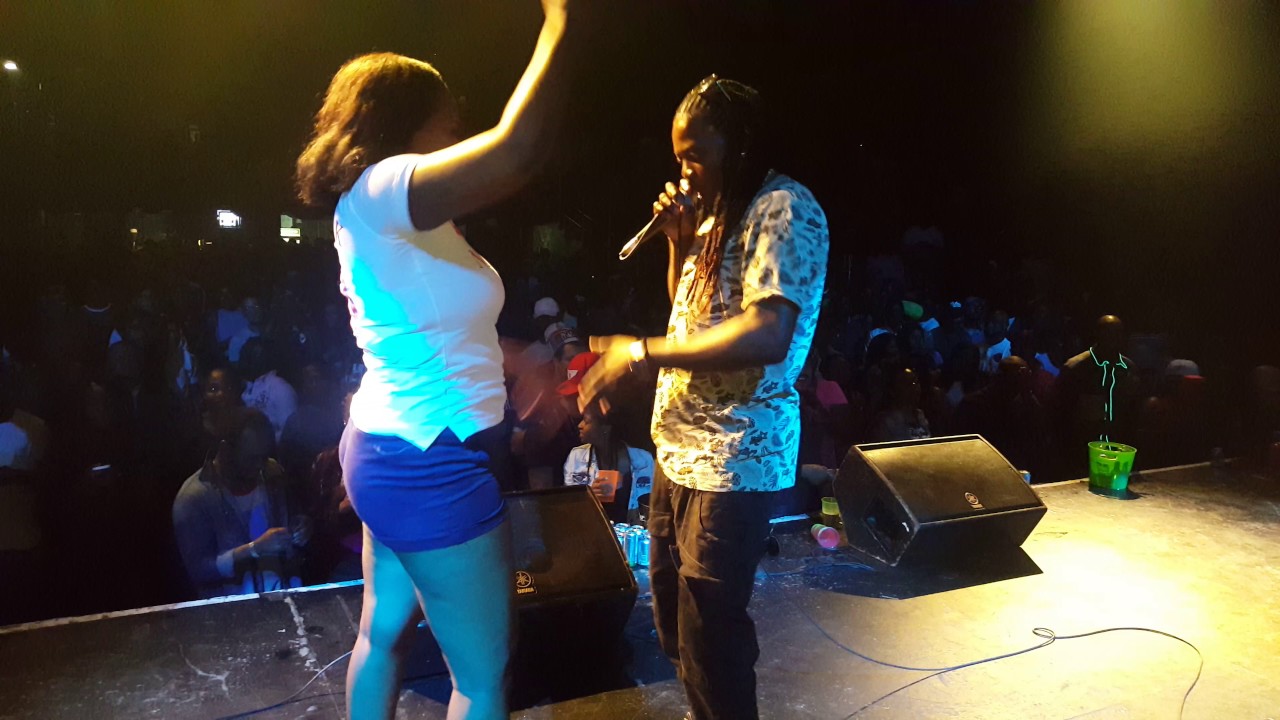 DJCosmo - She Aah Bomb & 6Thirty {LIVE} on African Storm Sound Stage @BASSLINE South Africa