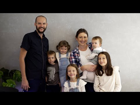 Wideo: Duża Rodzina: Plusy I Minusy