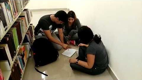 Matemática Discreta - Máquina de Estado Finito - El Elevador