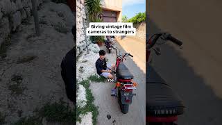 Giving vintage film cameras to strangers #lifeonfilm Giving vintage film cameras to strangers #lifeonfilm