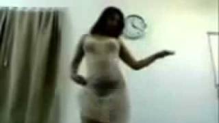 Bangladeshi House Wife Sexy Dance.3gp - YouTube.flv