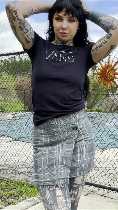 Skirt try on haul gray plaid skirt #tattoo #tryon #haul #tryonhaul