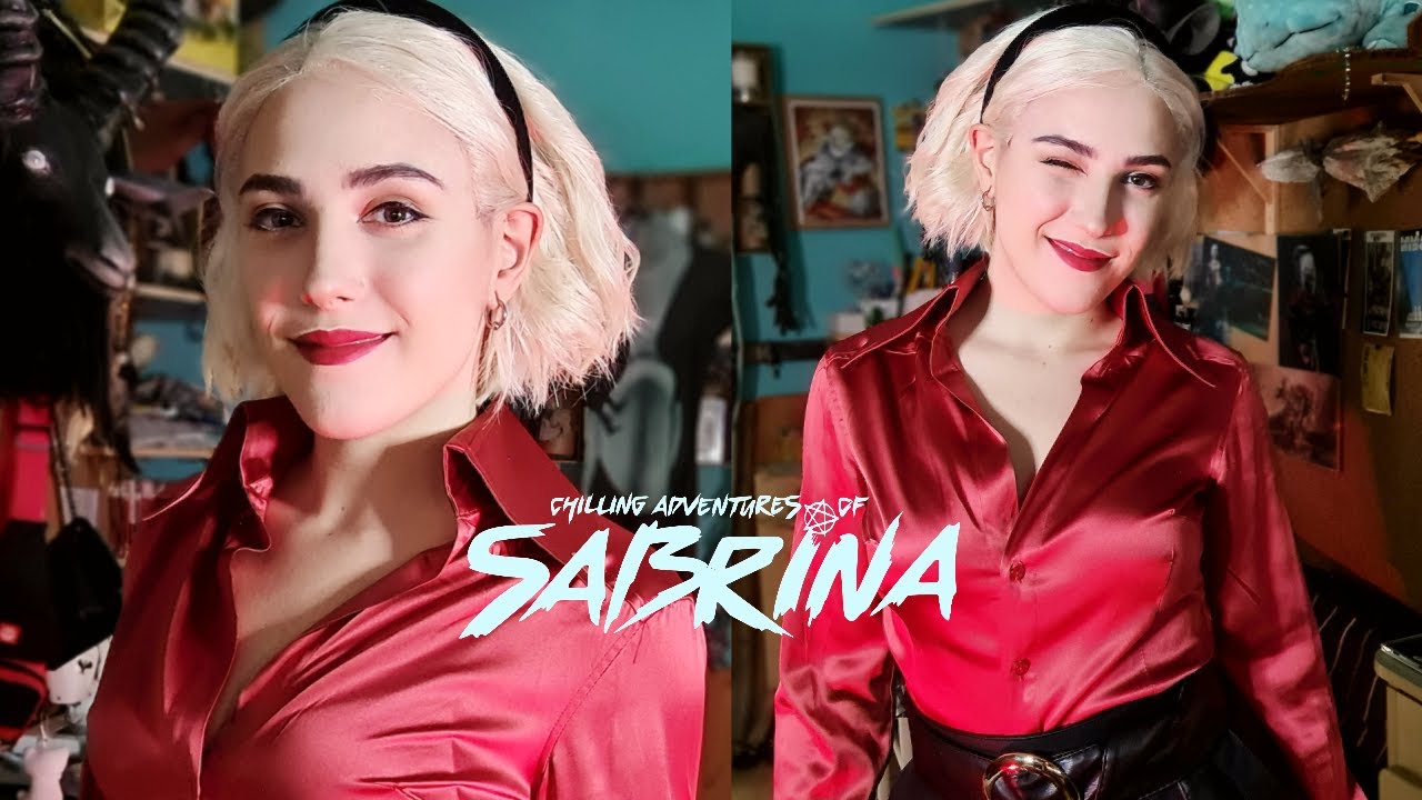 Last Minute Halloween costume - Recreating the outfit of Sabrina Spellman
