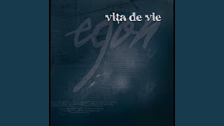 Video thumbnail of "Vița de Vie - Praf de Stele"