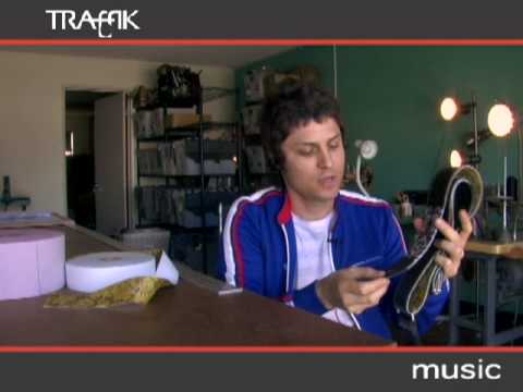 Traffik - Couch Guitar Straps "Making a Strap"