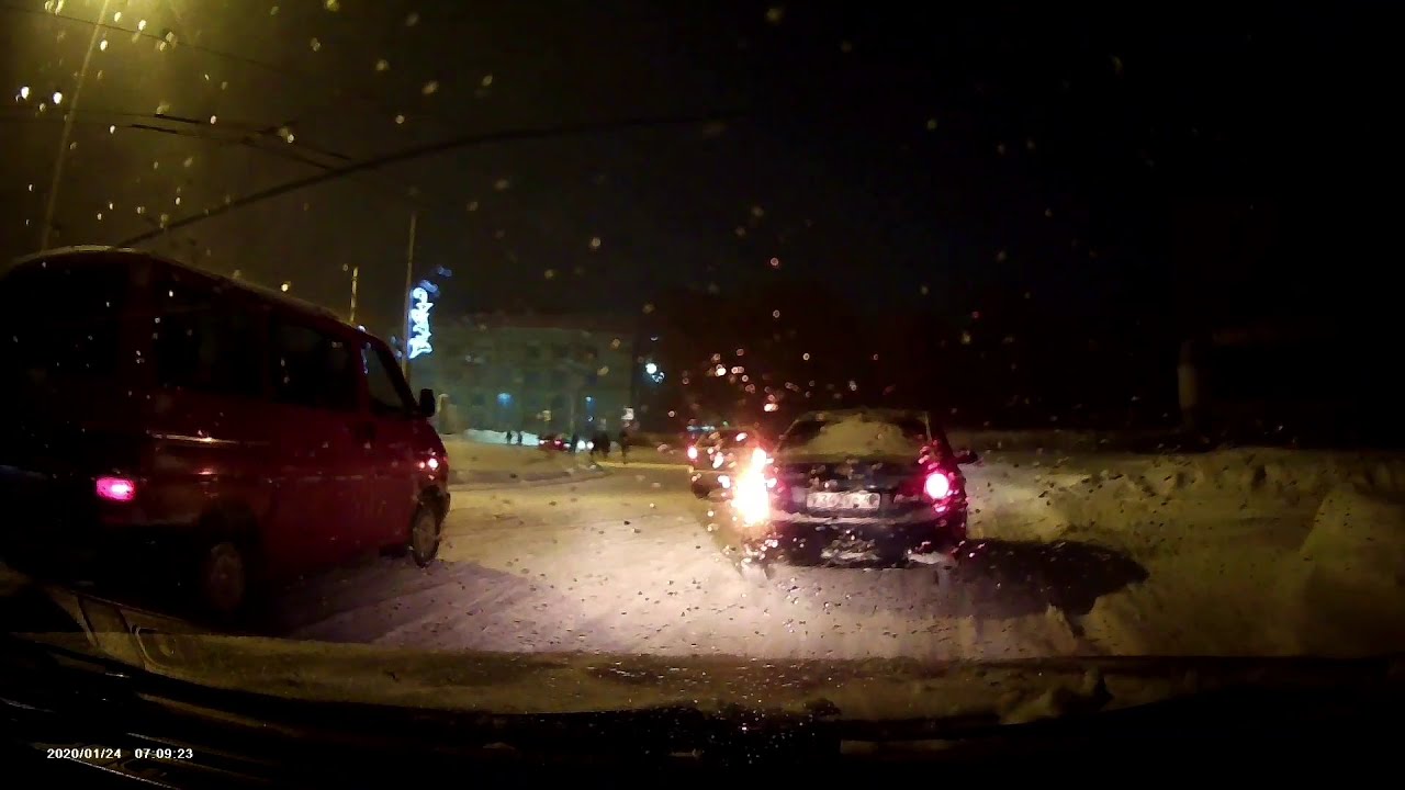 Авария с range rover