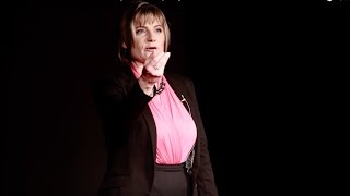 Kulcs a kamaszokhoz | Anikó R. Füzesséry | TEDxLibertyBridgeWomen