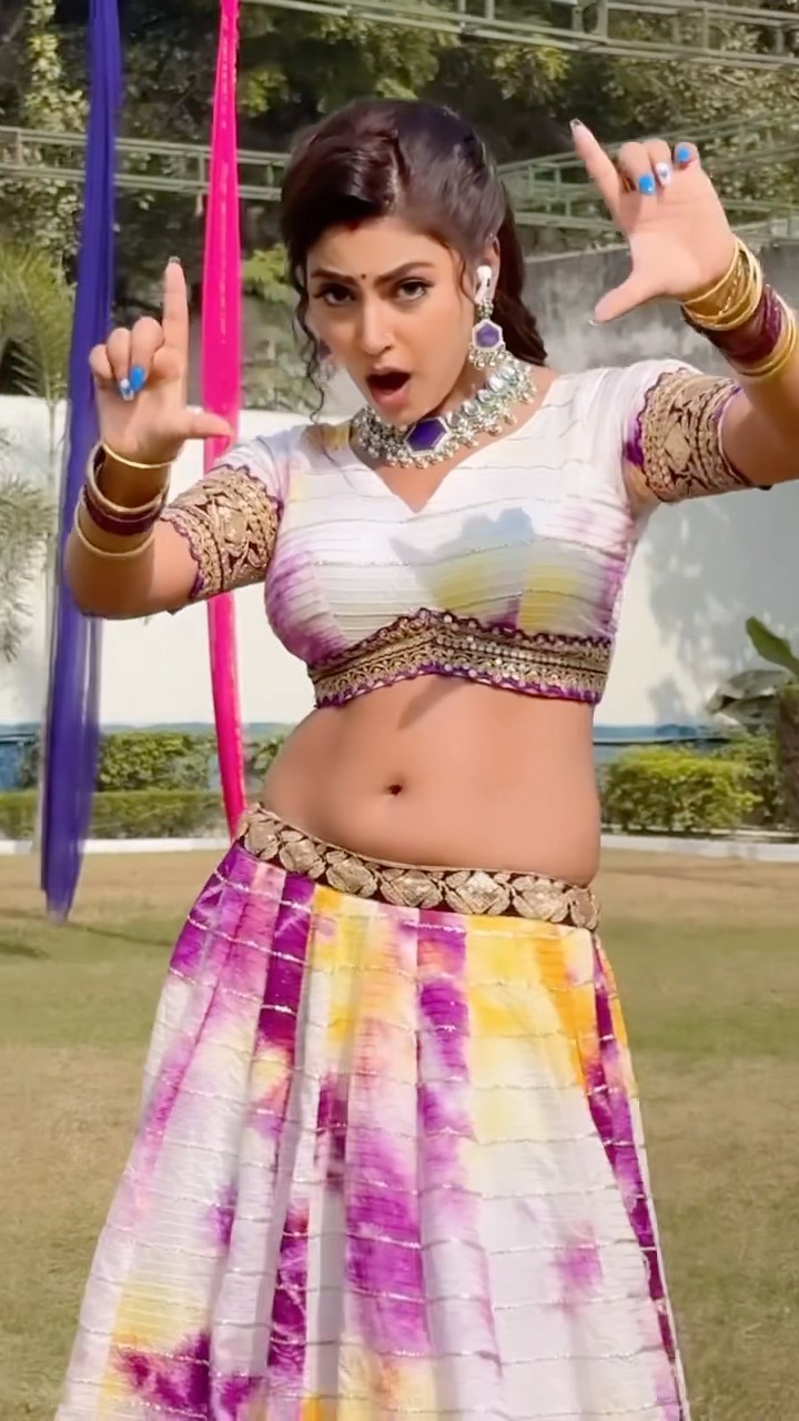 Husband Tohar Band Baja Deb #shivanisingh #mahishrivastava #bhojpuri #Song 2025