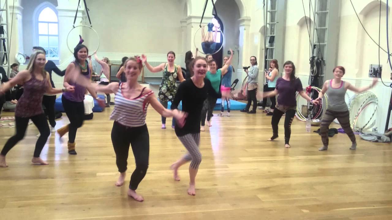 Kitsch n sync electroswinghop at the welsh hoop convention