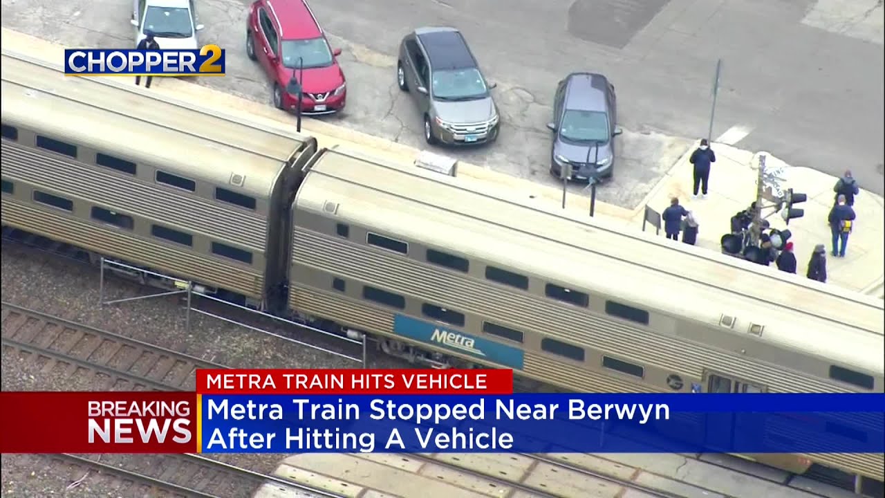Metra BNSF Train Hits Car Near Berwyn YouTube metra-bnsf-train-hits-car-near-berwyn-youtube