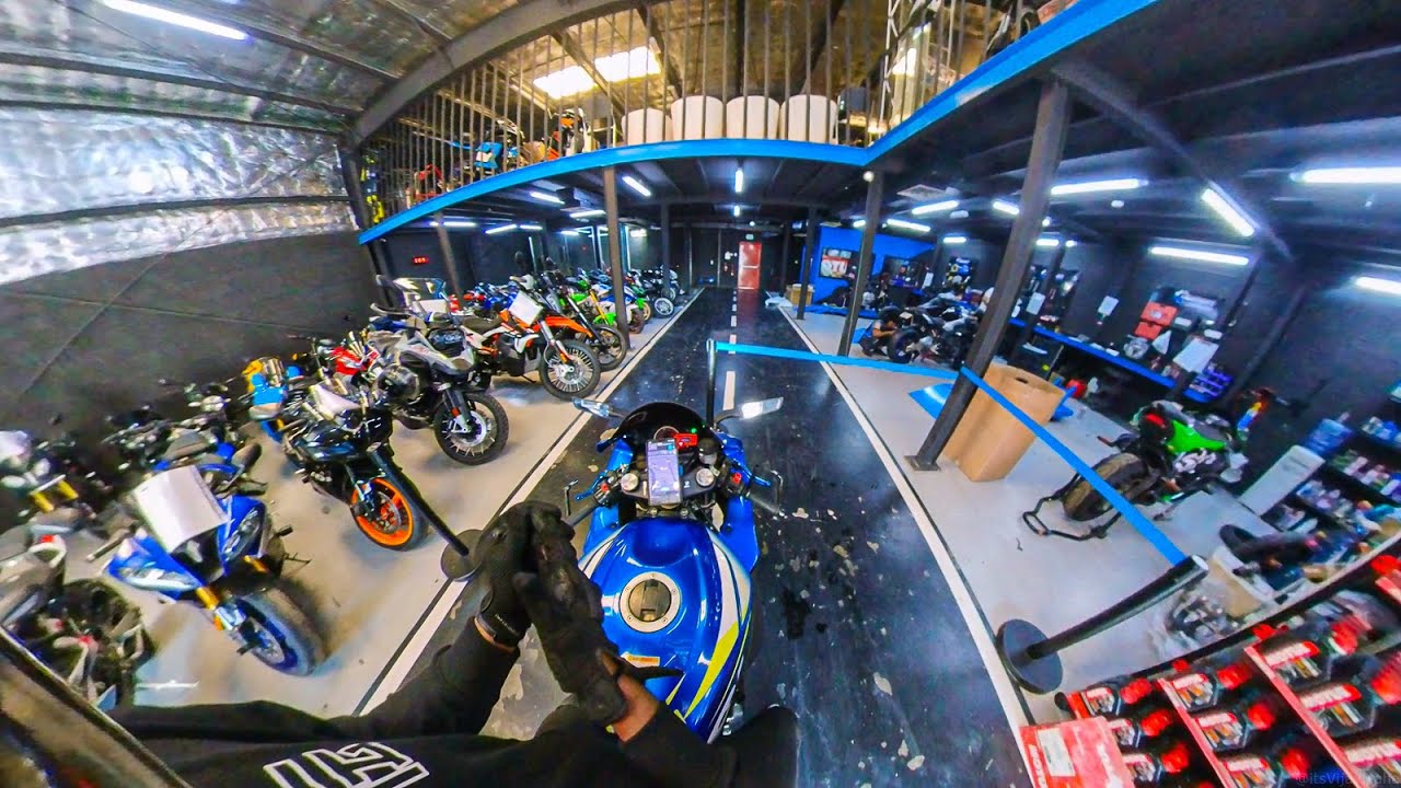Getting my superbike ready for the Eid Holidays in Dubai! - YouTube