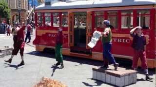 Buena Vista Street Entertainment