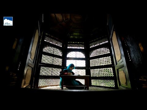 Panjra-Kari" (Kashmiri Lattice Work), a magical craft deeply embedded in our Kashmiri heritage.