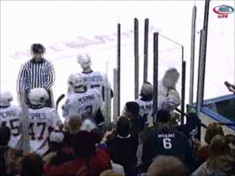 Zach Sill vs Garrett Mitchell - Nov 25, 2011