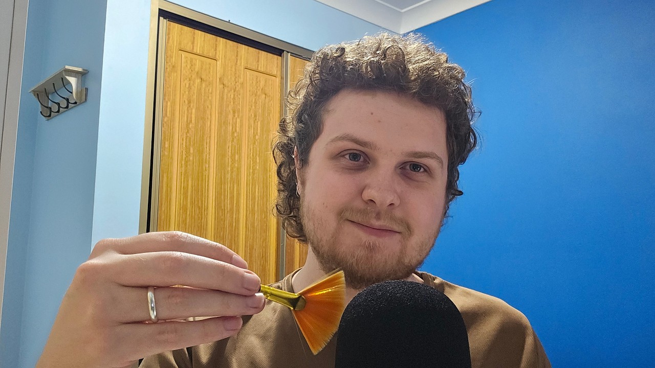 ASMR - General Knowledge Trivia Questions & Mic Brushing