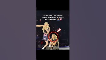 Lisa reaction to fireworks 🎆😍 #blackpink #lisa #shorts