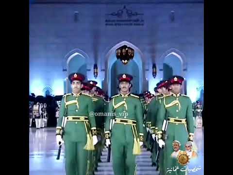 معالي السيد خالد بن هلال بن سعود البوسعيدي وزير ديوان البلاط السلطاني يمارس هواية التصوير