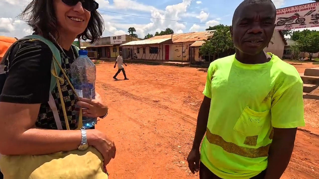 🇿🇲 Ne adaptăm rapid la viața fără electricitate din Zambia. Pornim mai departe spre Mpika 🇿🇲