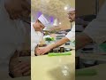 Cómo cortar aguacate con los ojos cerrado #🥑#🥒#sushichef #sushi #🍣#🍱￼￼￼