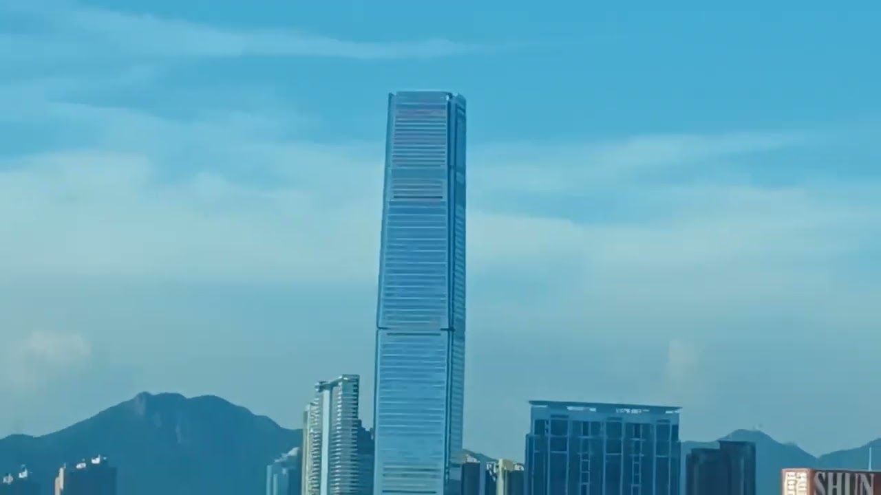 Super duper Hottie in Hongkong