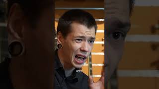 Препод даёт нудные уроки на технику левой руки? Зацени наш совет!