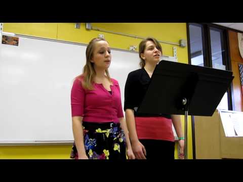 Die Meere-Anna Hirsch and Katie Bartelt