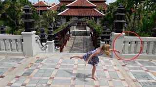 Hoopdancing in Thailand 3/4