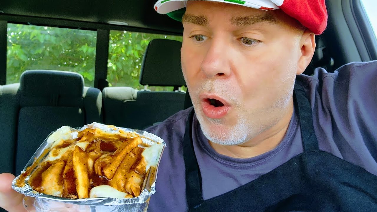 LUIGI REVIEWS DETROIT WING COMPANY...POUTINE...[WOW LUIGI EATS] - YouTube