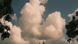 Clouds Timelapse - 1 Hour No Audio 4k Screensaver of Clouds and Cumulus using Minolta Lens