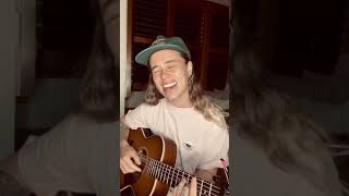 Tash Sultana - Beyond The Pine [Acoustic Version] Live