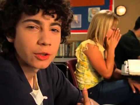 [Lizzie McGuire : Gordo is in love with his best friend ♥]