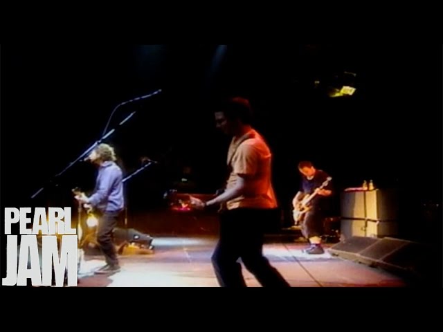Leatherman - Touring Band 2000 - Pearl Jam - YouTube